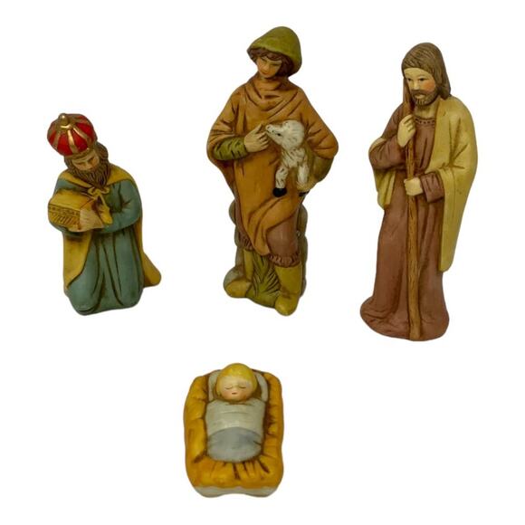 Ceramic Christmas Nativity Tabletop Figurines Set of 4 - Picture 1 of 2